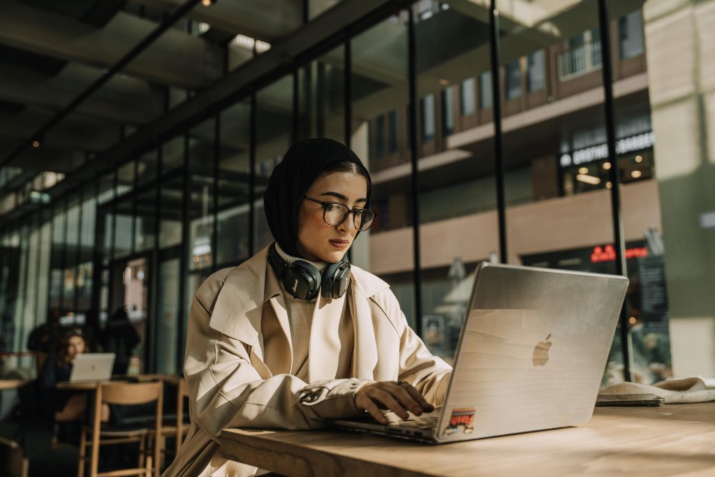 real time adherence, workforce optimization, workforce engagement